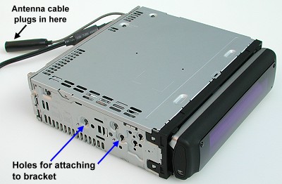 CDX-M800 mountingholes