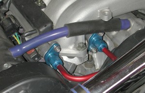 EK2MFG Fuel Rail Adapter Kit installed 1